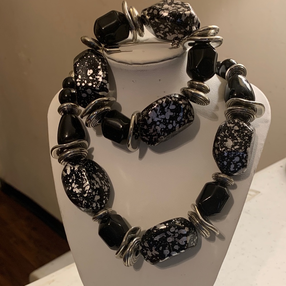 Elegant Black and Silver Beaded Necklace, earrings and bracelet set
